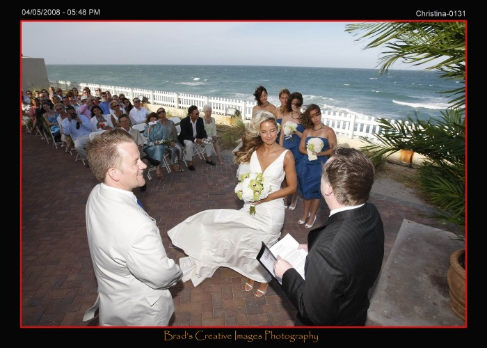 windy day wedding at the house of refuge